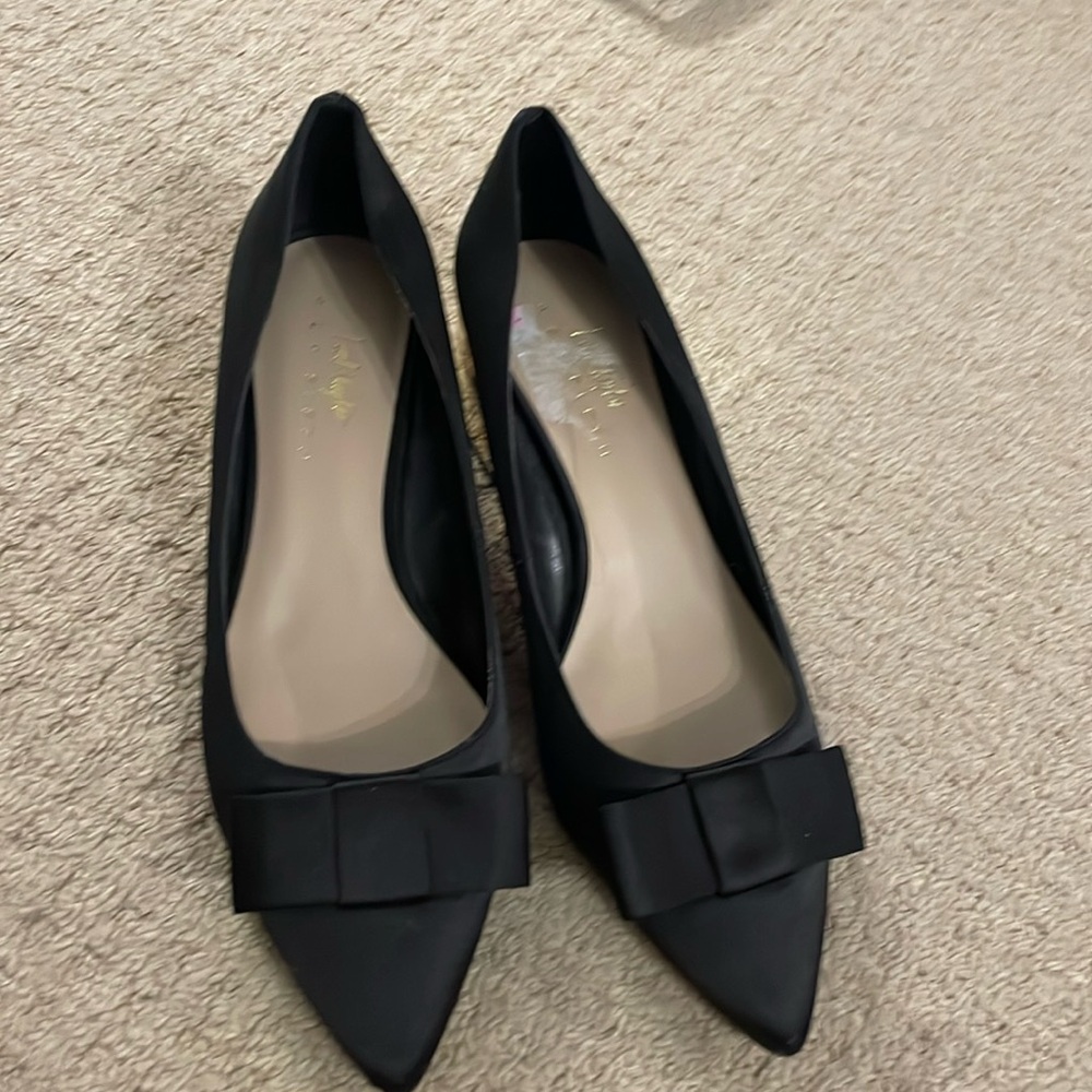 Lord and taylor ladies black shoes - Picture 1 of 4
